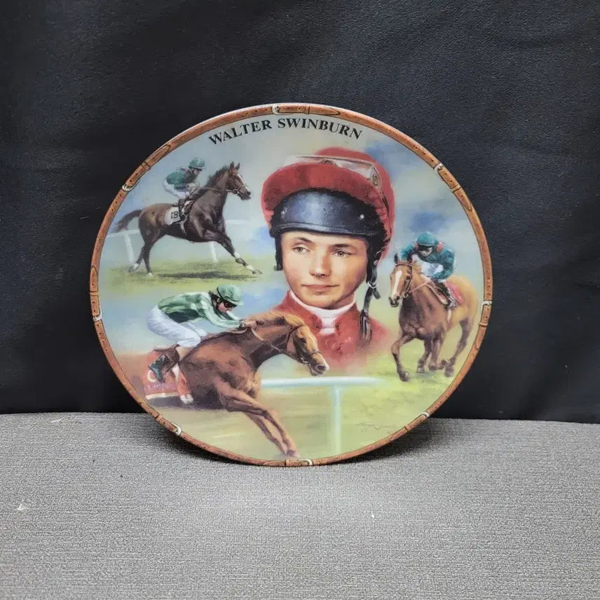 [BUNJANG] Royal Worcester Walter Swinburn Commemorative Plate / 영국 로얄우스터 경마기념 접시 월터 스윈번