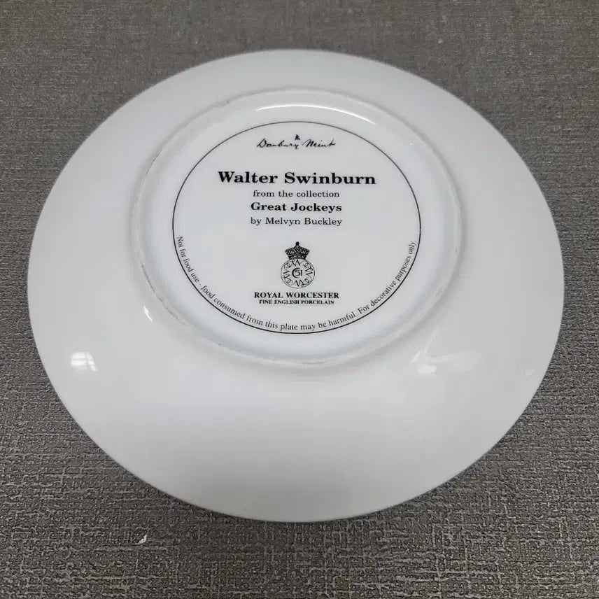 [BUNJANG] Royal Worcester Walter Swinburn Commemorative Plate / 영국 로얄우스터 경마기념 접시 월터 스윈번