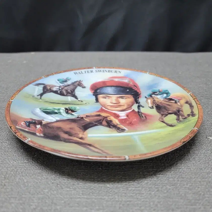 [BUNJANG] Royal Worcester Walter Swinburn Commemorative Plate / 영국 로얄우스터 경마기념 접시 월터 스윈번
