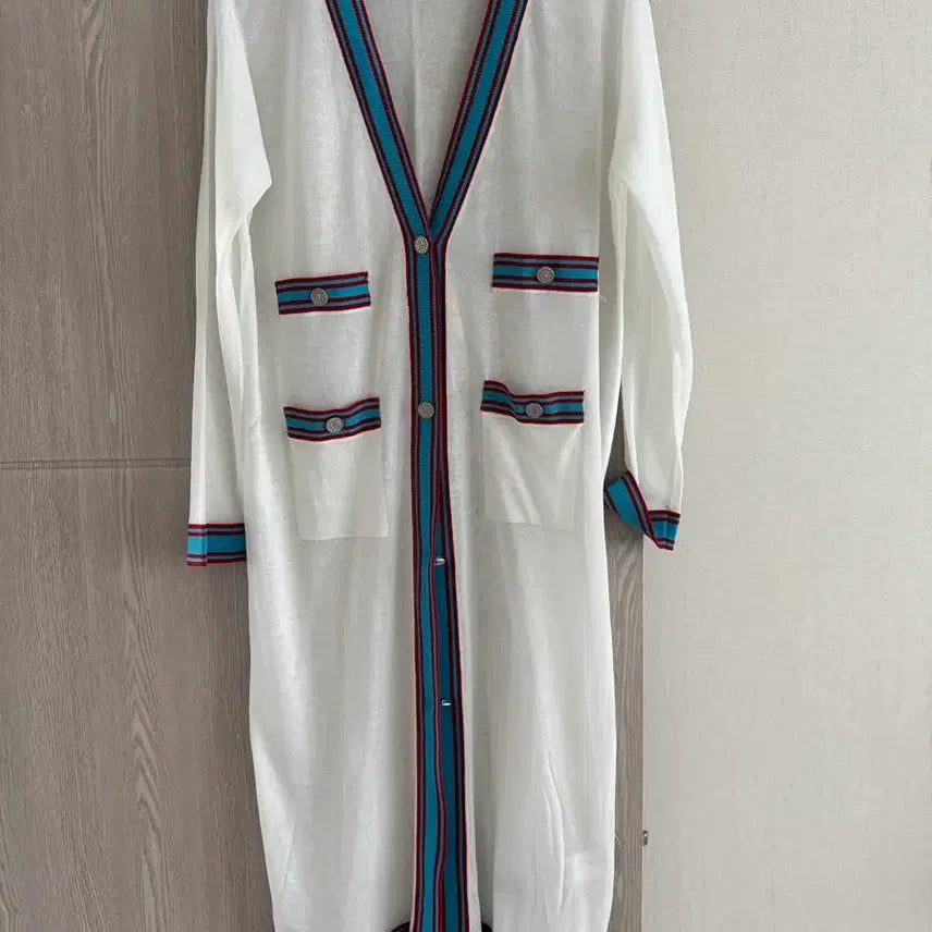 [BUNJANG] Karl Lagerfeld White Long Cardigan / 25FW 칼라거펠트 화이트 롱 가디건 90