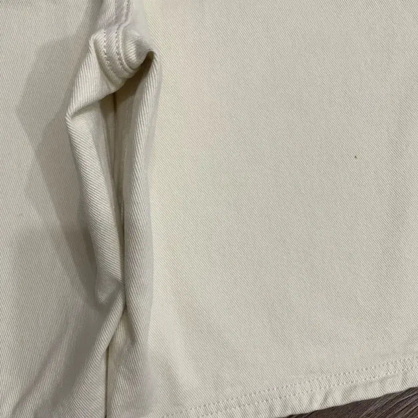 [BUNJANG] MSCHF Bermuda Pants Cream / 미스치프 버뮤다 팬츠 크림