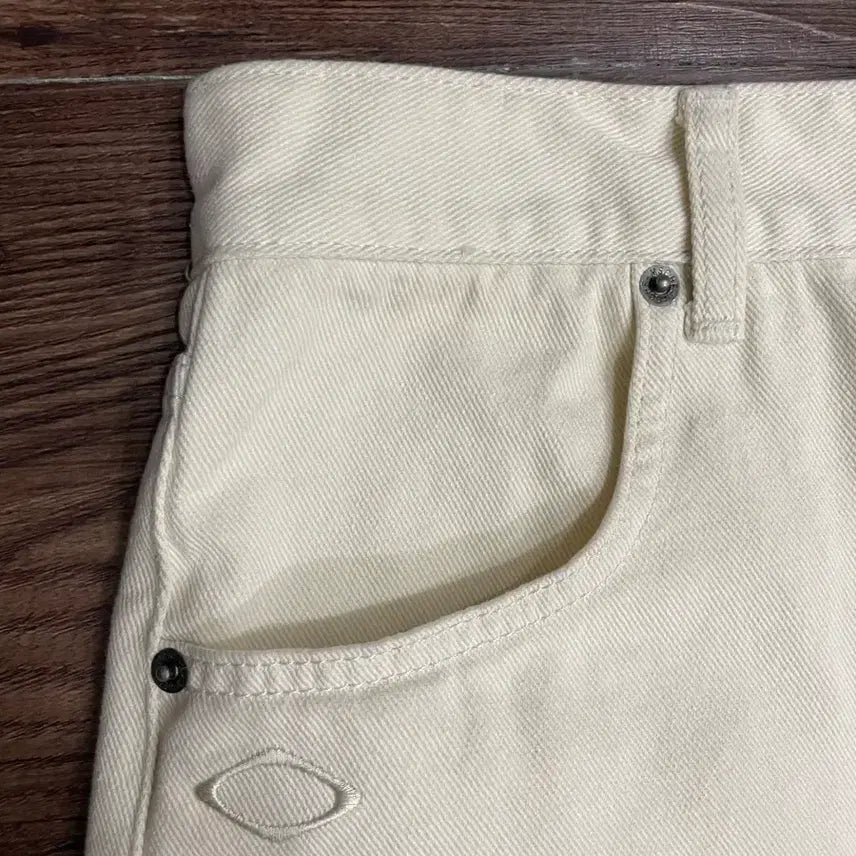 [BUNJANG] MSCHF Bermuda Pants Cream / 미스치프 버뮤다 팬츠 크림