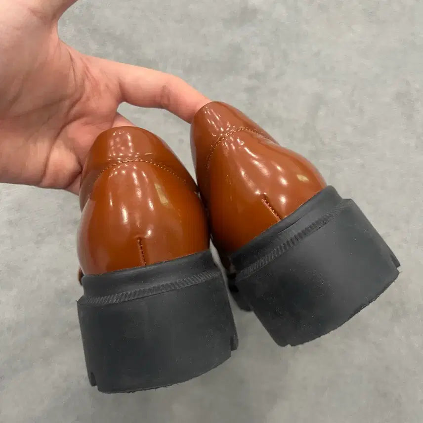 [SOLD OUT] 240 쥬시꾸뛰르 메리제인 로퍼