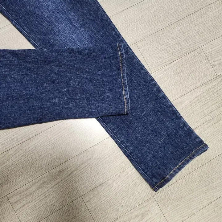 [SOLD OUT] (33)게스 남성 슬림스트레이트 데님팬츠