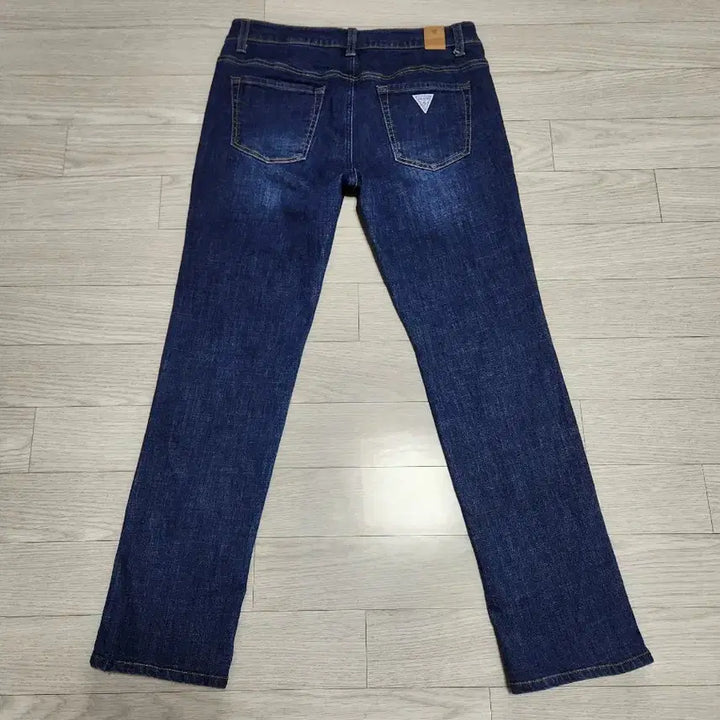[SOLD OUT] (33)게스 남성 슬림스트레이트 데님팬츠
