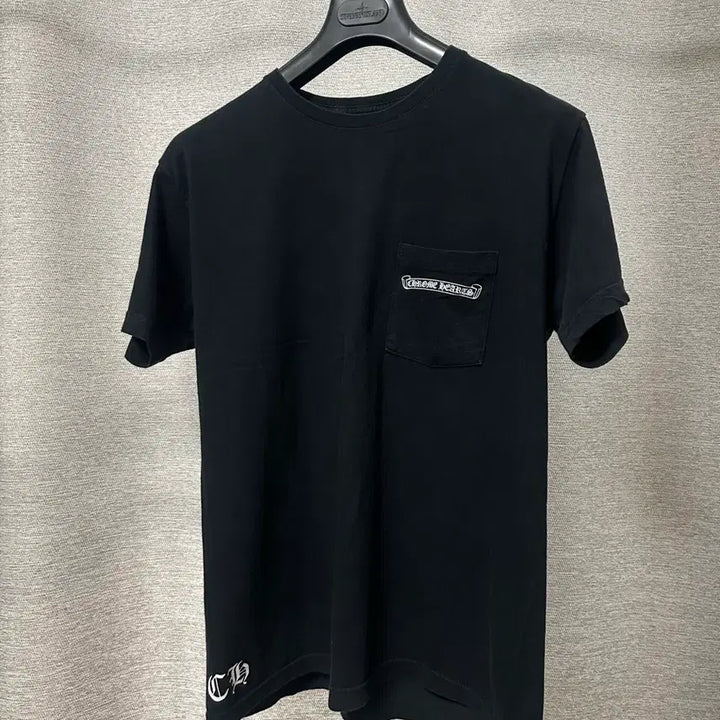 [SOLD OUT] (주말할인)크롬하츠 플레어로고 반팔 블랙 (L)