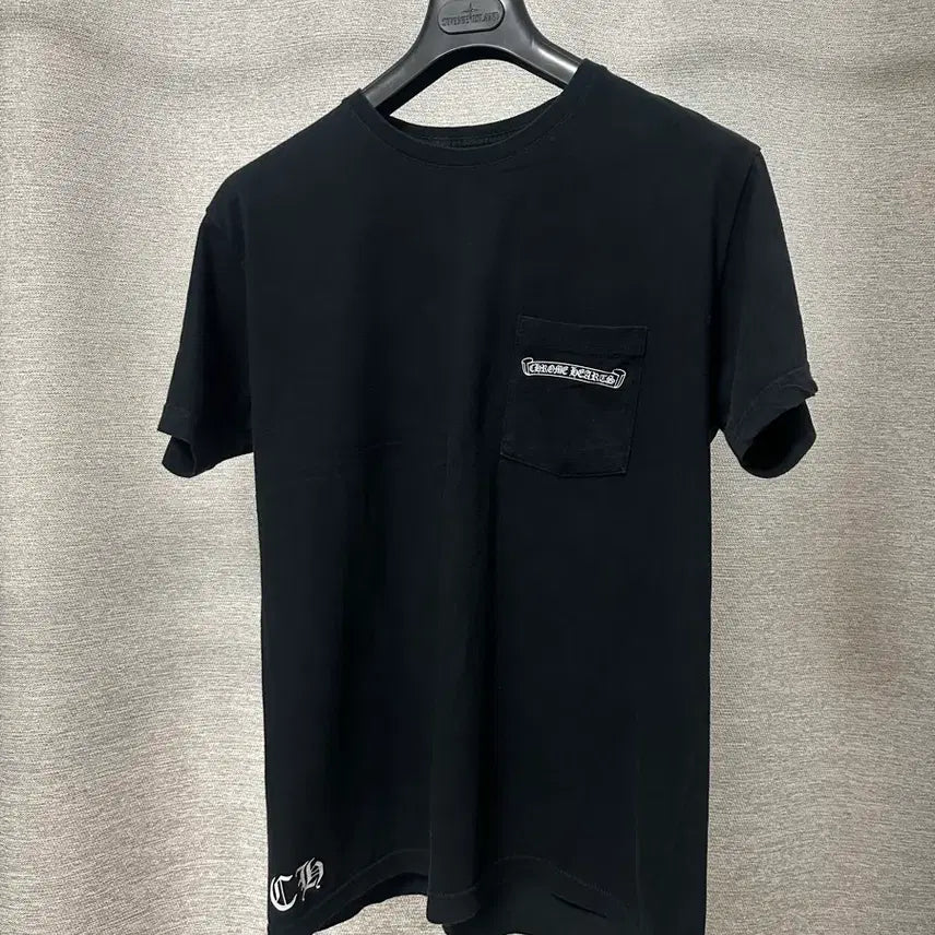 [SOLD OUT] (주말할인)크롬하츠 플레어로고 반팔 블랙 (L)