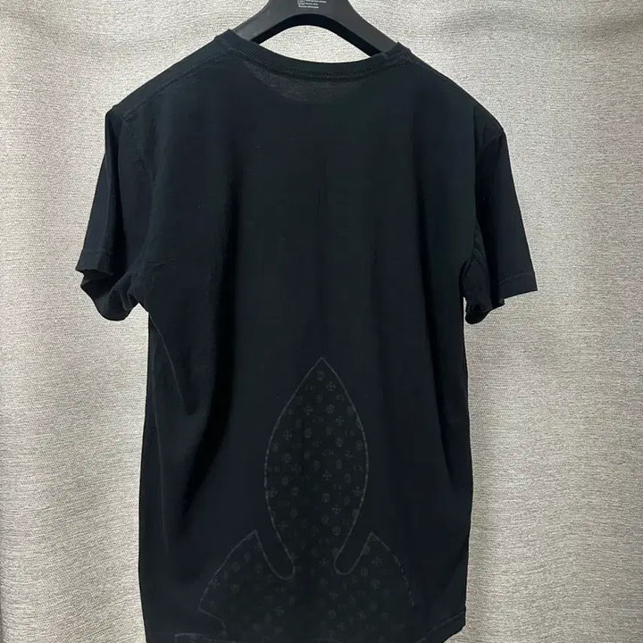 [SOLD OUT] (주말할인)크롬하츠 플레어로고 반팔 블랙 (L)