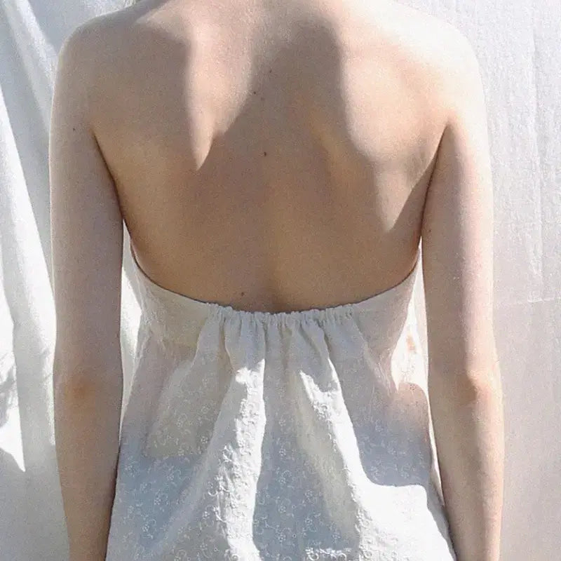 [BUNJANG] Vino Kim Ji Young Embroidered Halterneck Blouse / 하트시그널 김지영 착용) fadeiin 페이딘 홀터넥 비노 자수 블라우스