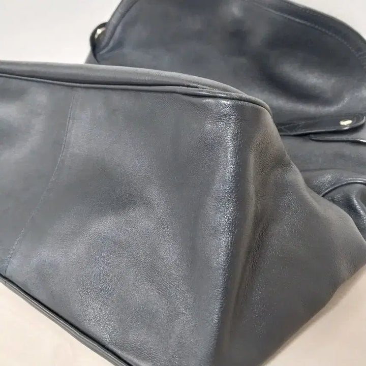 [BUNJANG] Versace Medusa Leather Shoulder Bag / Versace 메두사 레더 숄더백 정품