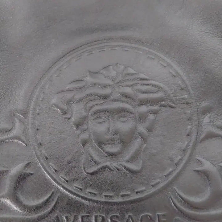 [BUNJANG] Versace Medusa Leather Shoulder Bag / Versace 메두사 레더 숄더백 정품