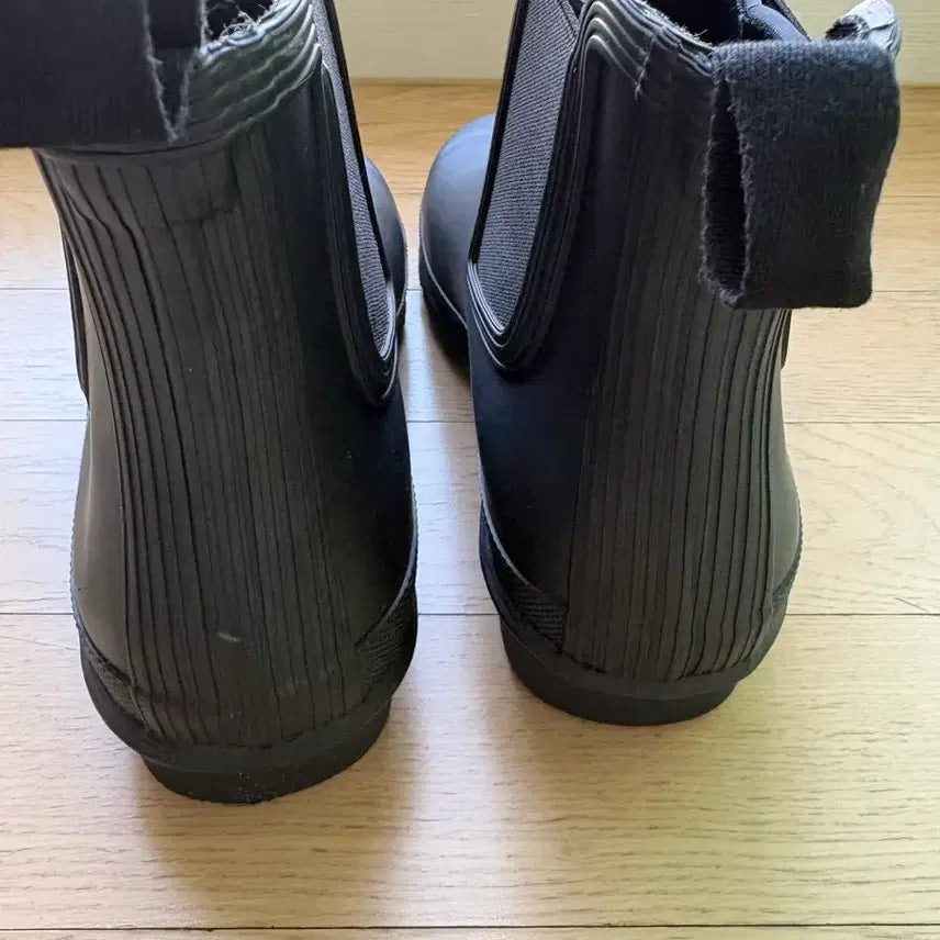 [BUNJANG] Hunter Chelsea Original Rain Boots US7 / 헌터첼시오리지날레인부츠 US7