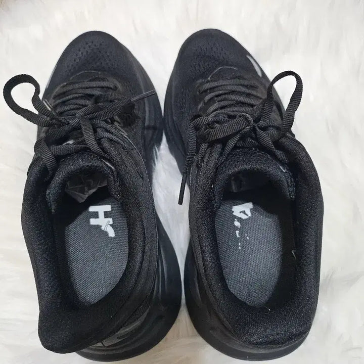 [SOLD OUT] 호카 클리프톤 올 블랙