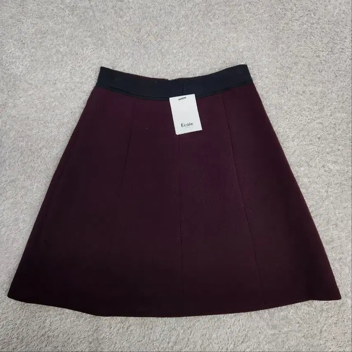 [BUNJANG] Ecole A-Line Skirt / [새상품] 백화점브랜드 Ecole A라인 스커트 55~66