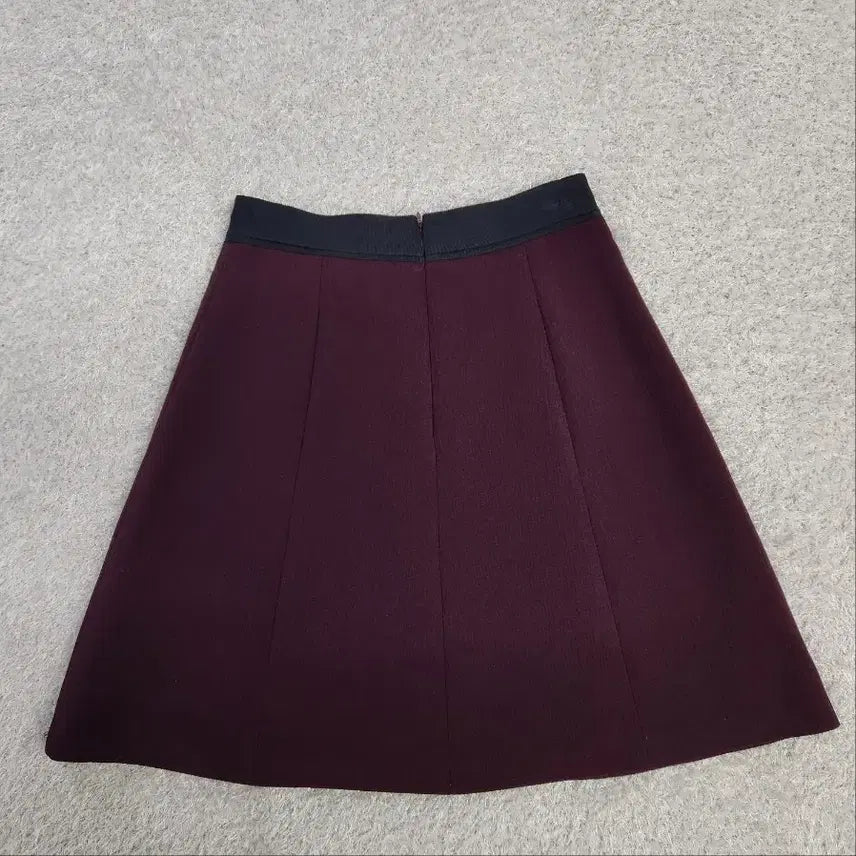 [BUNJANG] Ecole A-Line Skirt / [새상품] 백화점브랜드 Ecole A라인 스커트 55~66