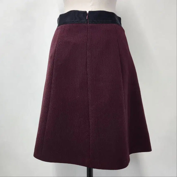 [BUNJANG] Ecole A-Line Skirt / [새상품] 백화점브랜드 Ecole A라인 스커트 55~66