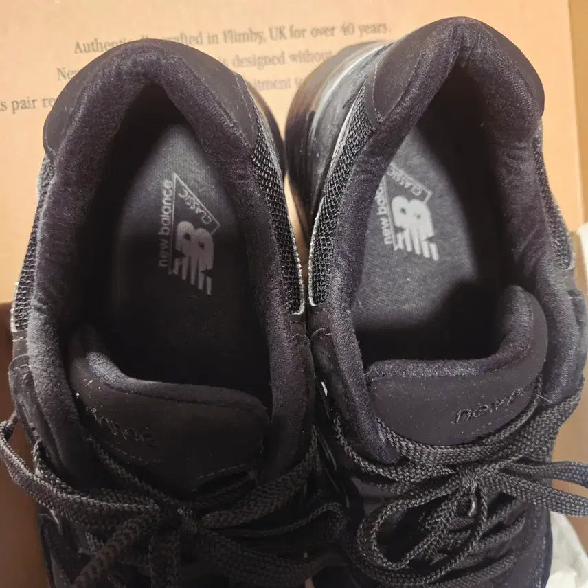 [BUNJANG] New Balance 992 Triple Black Sneakers / 뉴발란스 992 트리플블랙 운동화 USA 260