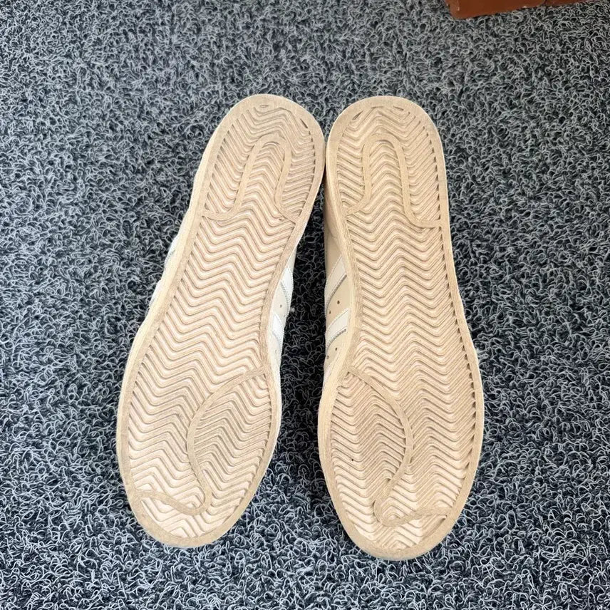 [BUNJANG] Adidas Superstar 82 Ivory Sneakers / 아디다스 슈퍼스타 아이보리 운동화