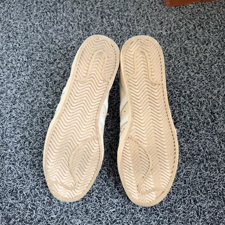 [BUNJANG] Adidas Superstar 82 Ivory Sneakers / 아디다스 슈퍼스타 아이보리 운동화
