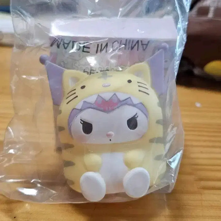 [SOLD OUT] 산리오 쿠로미 호랑이 인형 피규어