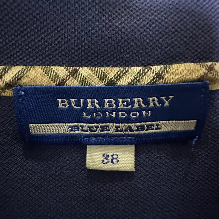 [BUNJANG] BURBERRY blue label polo shirt / BURBERRY blue label polo shirt