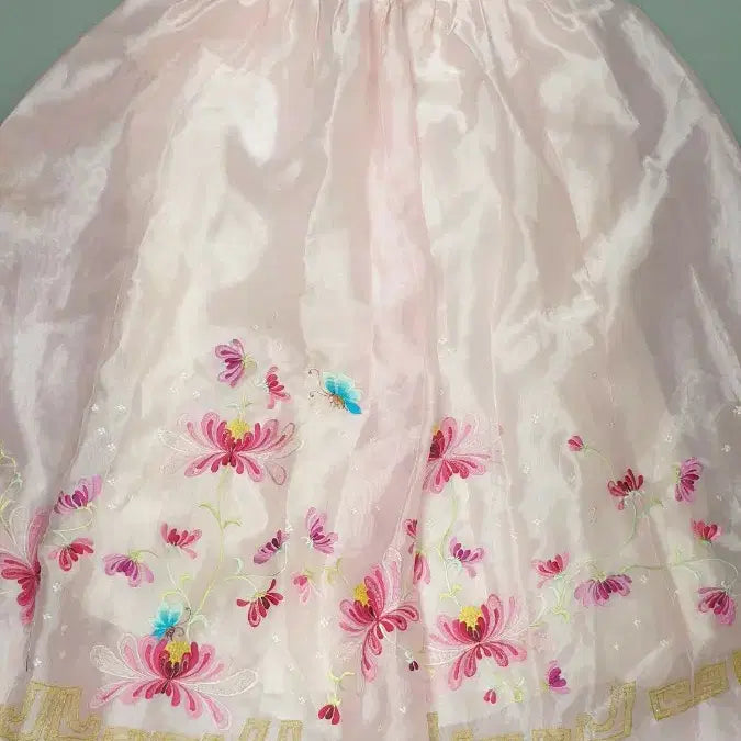 [BUNJANG] Pink Floral Embroidered Hanbok Dress / 꽃 자수 행사한복