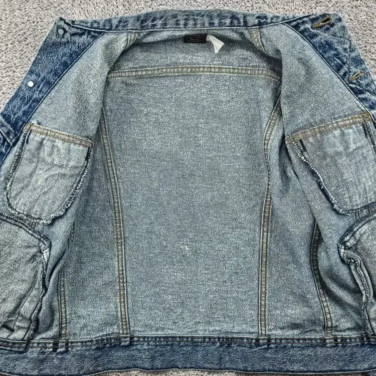[BUNJANG] Lee Denim Jacket (M) / 8~90&