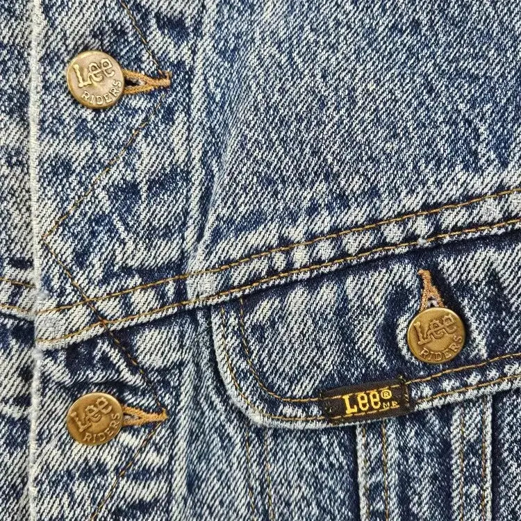 [BUNJANG] Lee Denim Jacket (M) / 8~90&