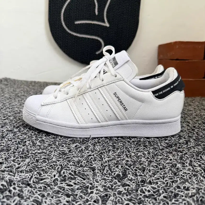[BUNJANG] Adidas Superstar Parley White Sneakers / 아디다스 슈퍼스타 화이트 운동화