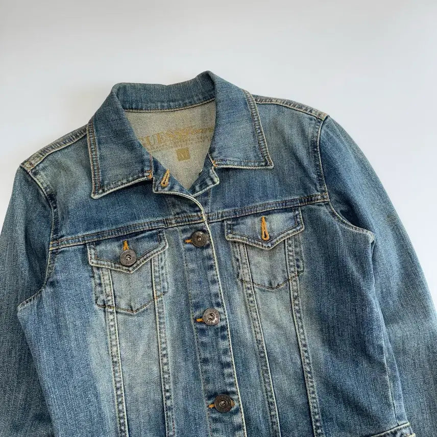 [BUNJANG] Guess Two-Pocket Denim Jacket / Guess 게스 투포켓 데님 자켓