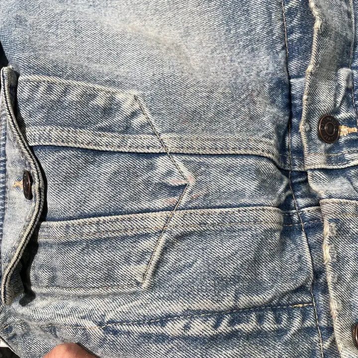 [BUNJANG] Balenciaga Upside Down Denim Jacket / 발렌시아가 연청 업사이드 다운 데님 자켓