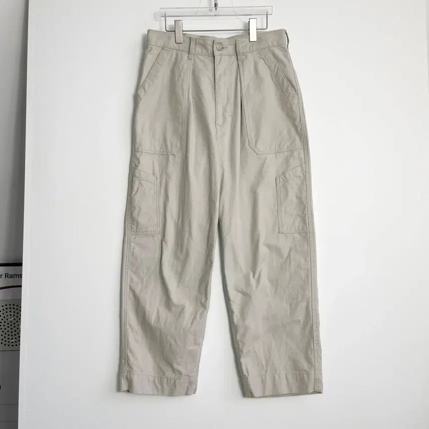 [BUNJANG] Uniqlo U Wide Fit Baker Pants 31 / B1 유니클로U 와이드 핏 베이커 팬츠 31사이즈