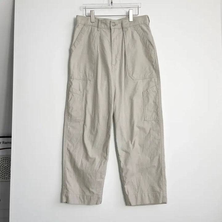 [BUNJANG] Uniqlo U Wide Fit Baker Pants 31 / B1 유니클로U 와이드 핏 베이커 팬츠 31사이즈