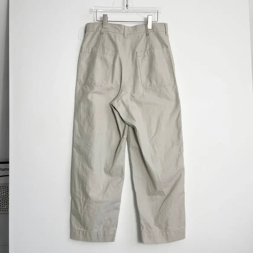 [BUNJANG] Uniqlo U Wide Fit Baker Pants 31 / B1 유니클로U 와이드 핏 베이커 팬츠 31사이즈