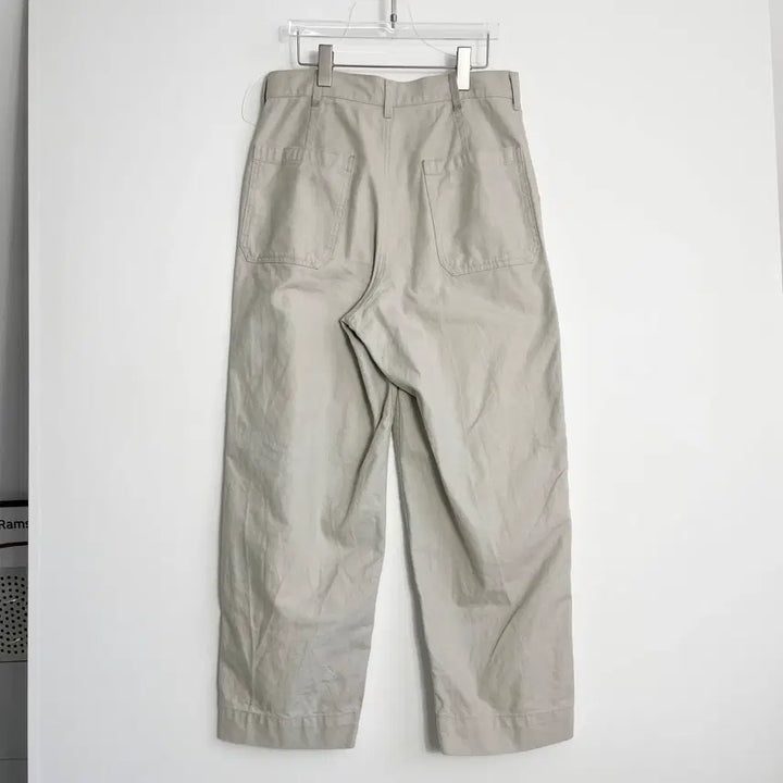 [BUNJANG] Uniqlo U Wide Fit Baker Pants 31 / B1 유니클로U 와이드 핏 베이커 팬츠 31사이즈