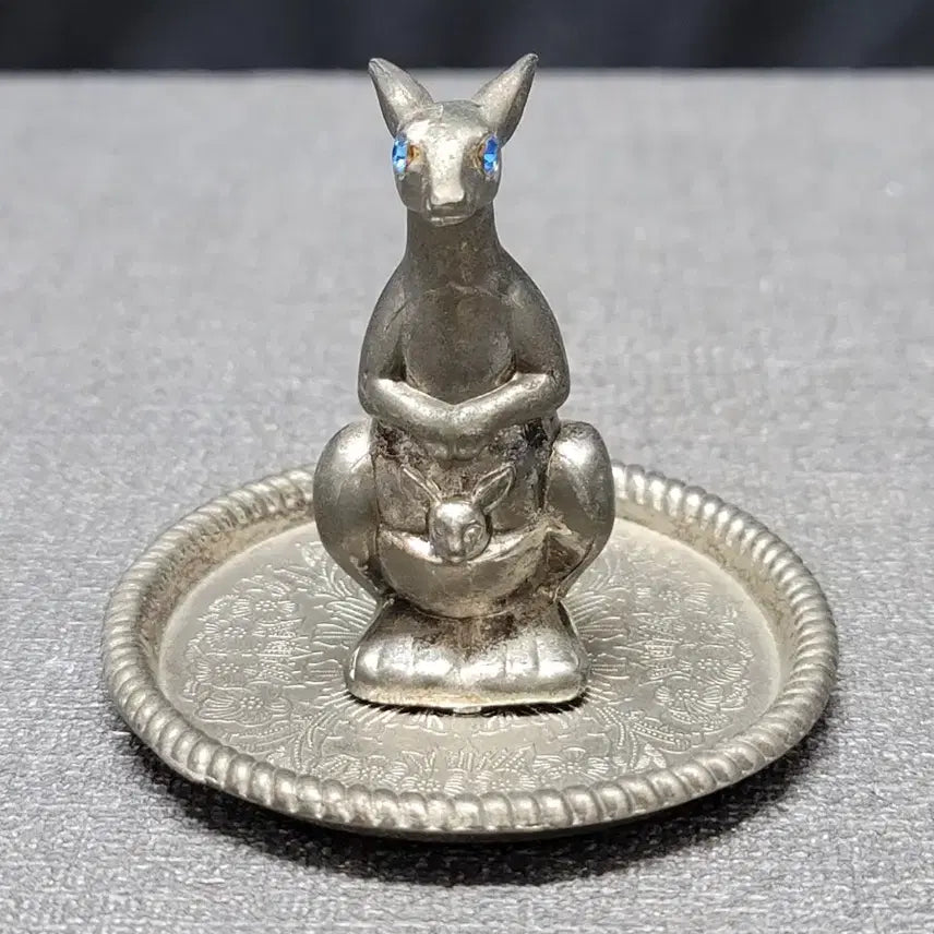 [BUNJANG] Brass Kangaroo Sculpture / 백동 캥거루