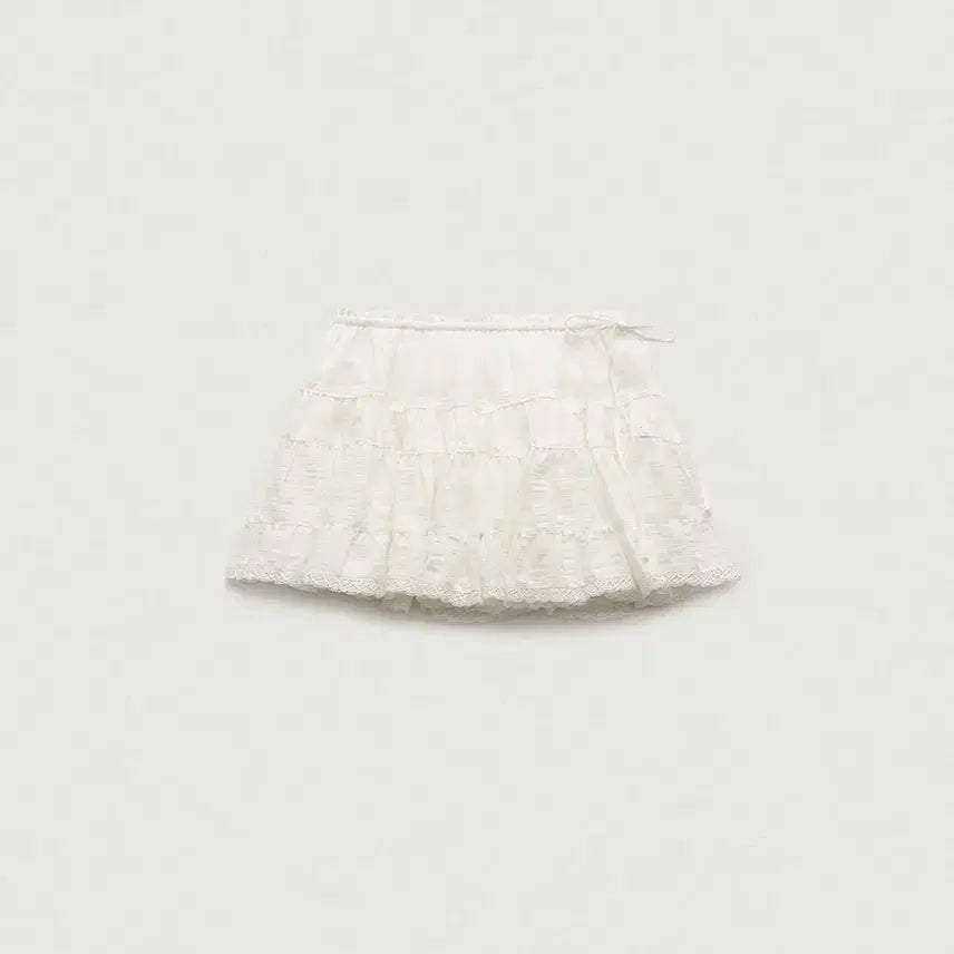 [BUNJANG] TheBarnett Sway Frill Lace Skirt - Ivory / 더바넷 Sway Frill Lace Skirt_Ivory