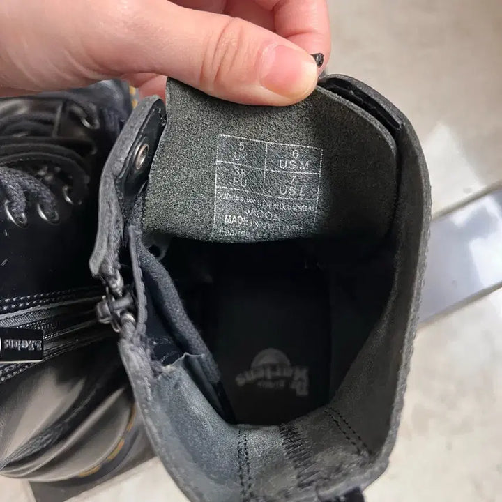 [BUNJANG] Dr. Martens Jadon Platform Boots / 닥터마틴 제이든 플랫폼 부츠 240 UK5 EU38
