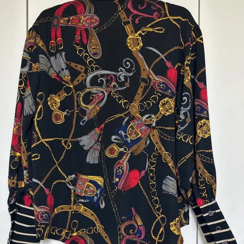 [BUNJANG] Egoist Black Pattern Blouse / 에고이스트 블랙 패턴 블라우스