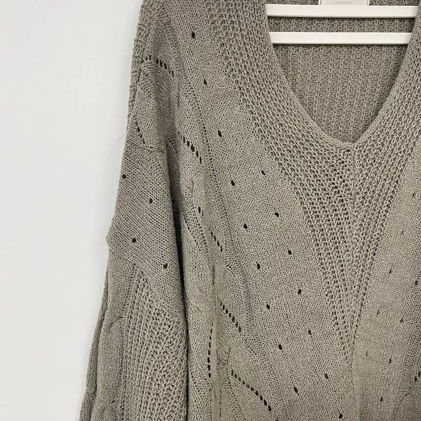 [BUNJANG] Cocoa Punching Knit Top / 국내제작 코코아 펀칭 니트