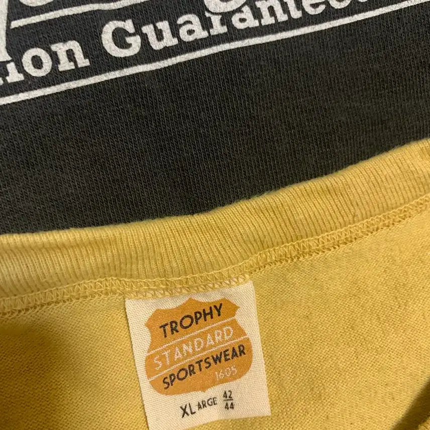 [BUNJANG] Trophy Clothing T-Shirt Black/Yellow / 트로피클로딩 반팔 티셔츠 블랙/옐로우