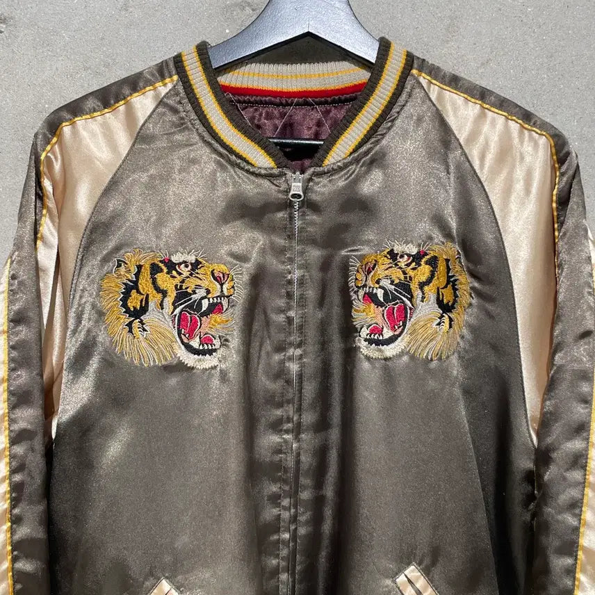[BUNJANG] Dragonfly Tiger Sun Rise Reversible Souvenir Jacket / 드래곤 플라이 타이거 선 라이즈 수베니어 리버시블 자켓