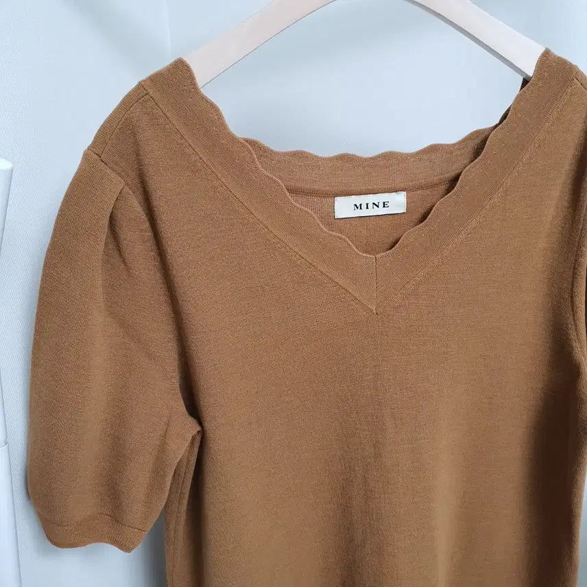 [BUNJANG] Hanssem Mine V-Neck Knit Dress / 한섬마인 물결v넥 반팔 니트원피스