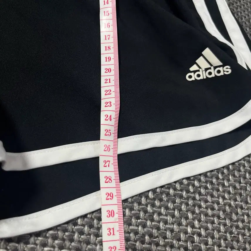 [BUNJANG] Adidas Shorts Black Shorts / 아디다스 쇼츠 숏팬츠 반바지 블랙