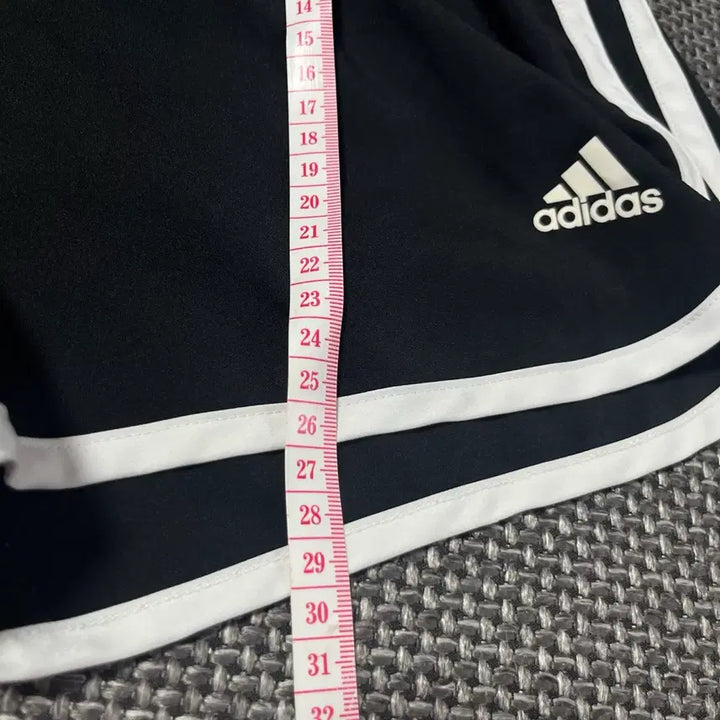 [BUNJANG] Adidas Shorts Black Shorts / 아디다스 쇼츠 숏팬츠 반바지 블랙