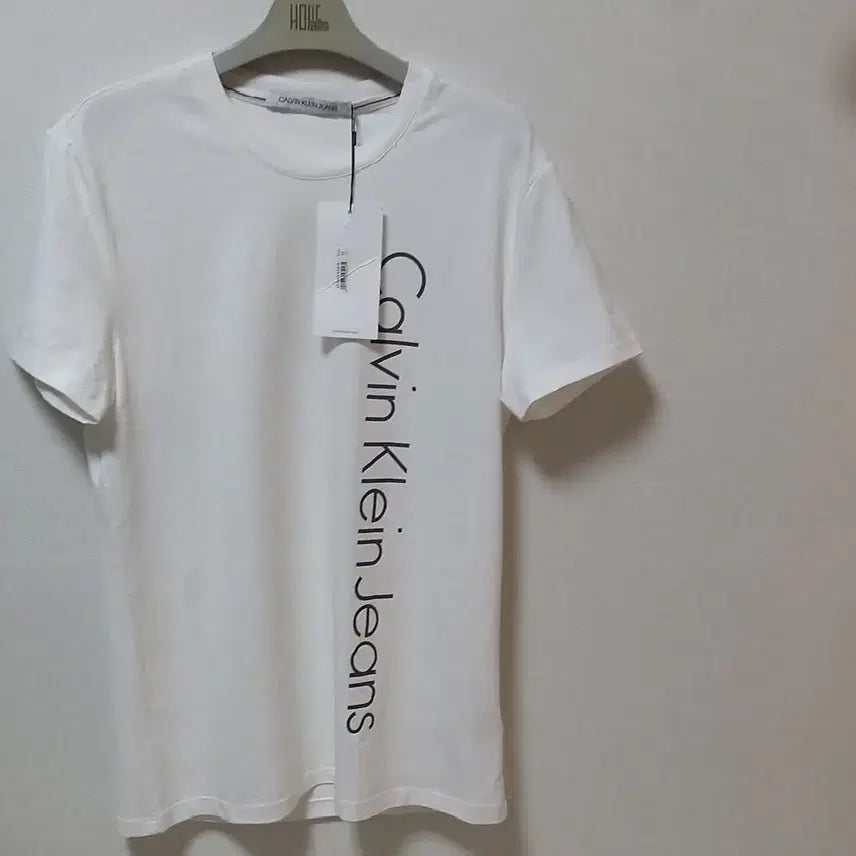 [BUNJANG] Calvin Klein Spandex Short Sleeve T-shirt (Size 95) / 새옷/켈빈클라인/스판반팔티/쫄티?/정품/남95