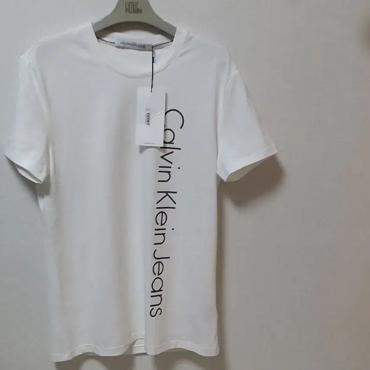 [BUNJANG] Calvin Klein Spandex Short Sleeve T-shirt (Size 95) / 새옷/켈빈클라인/스판반팔티/쫄티?/정품/남95
