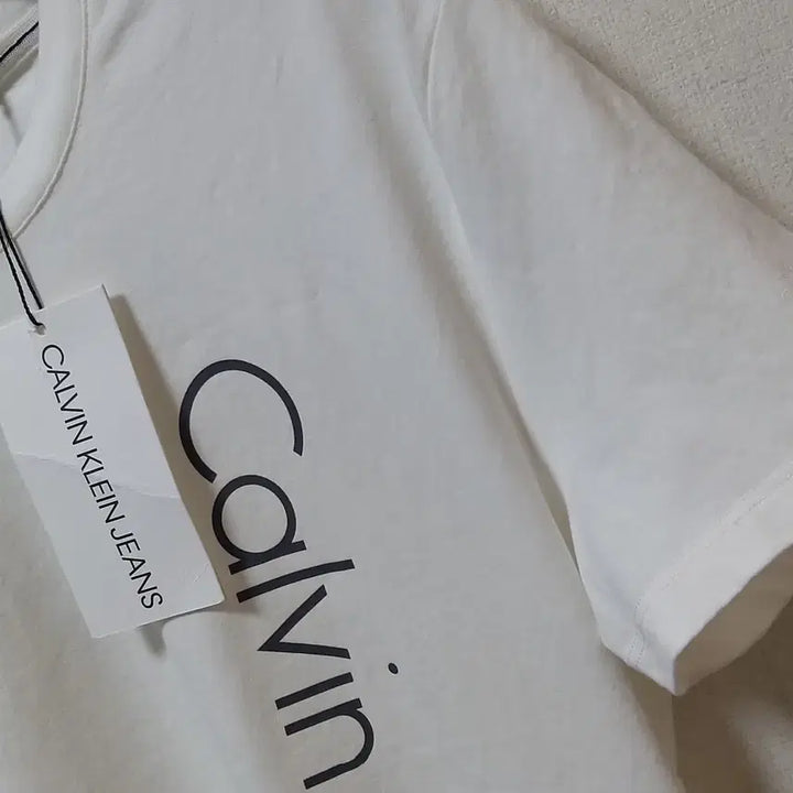 [BUNJANG] Calvin Klein Spandex Short Sleeve T-shirt (Size 95) / 새옷/켈빈클라인/스판반팔티/쫄티?/정품/남95