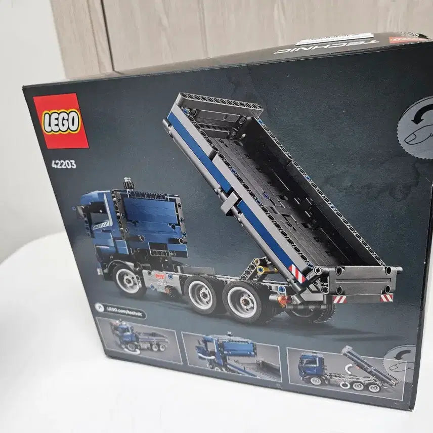 [BUNJANG] Lego Technic 42203 Dump Truck (Damaged Box) Sealed / 레고 테크닉 42203 덤프트럭 박스훼손 미개봉