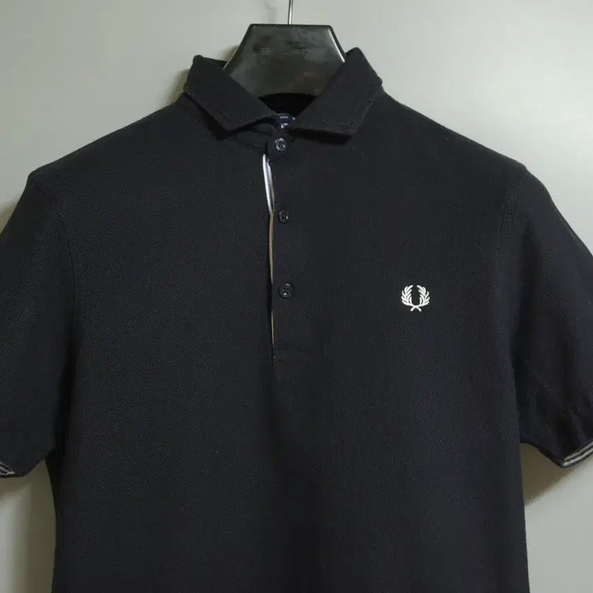 [BUNJANG] Fred Perry Navy Polo Shirt / 프레드페리 반팔티셔츠 S
